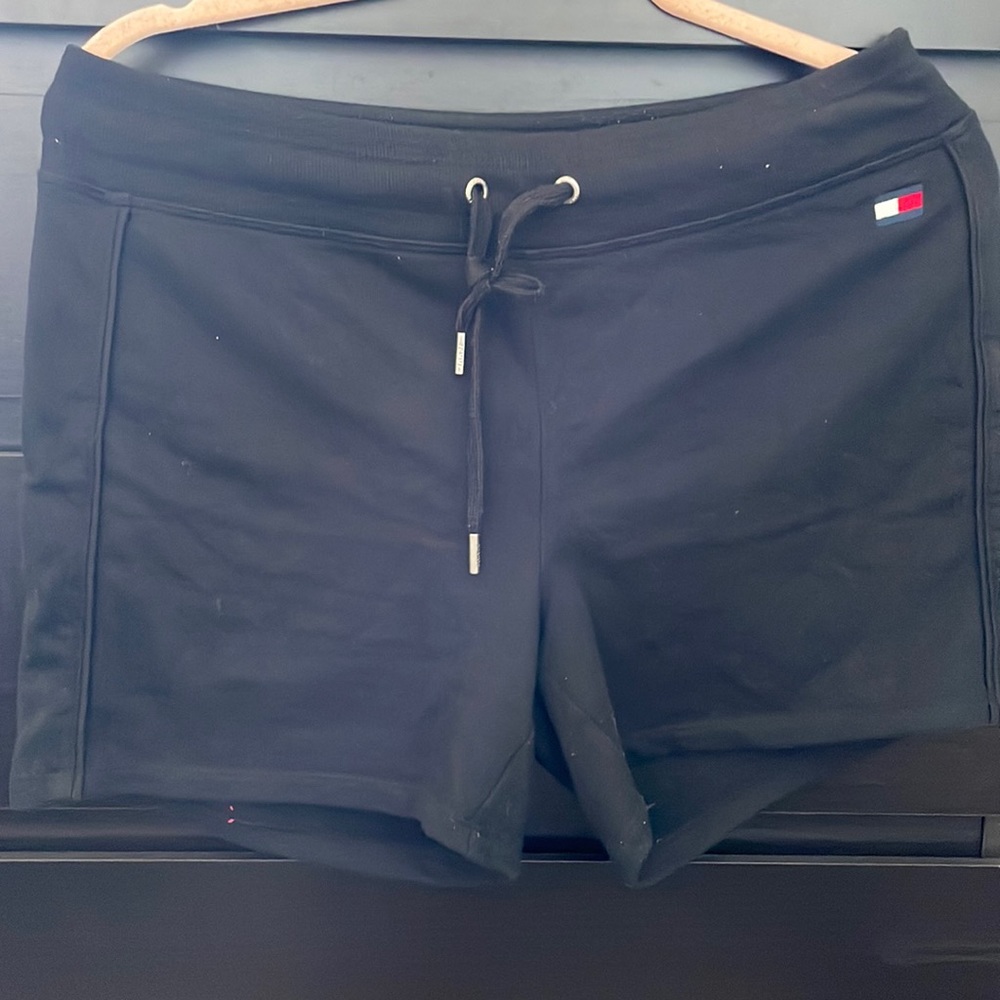 Tommy Hilfiger casual shorts